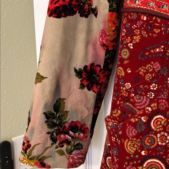 Elevenses Karelia Coat - Picture 5 of 15